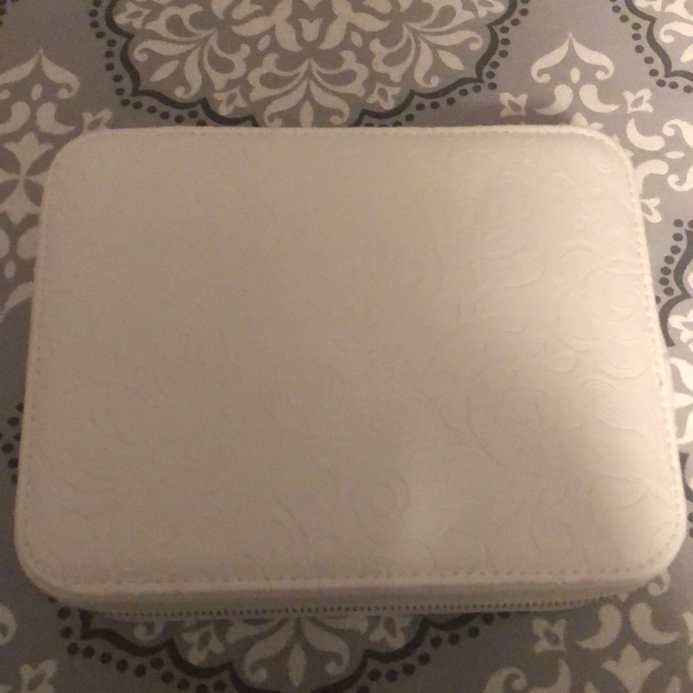 Pandora Jewelry Box